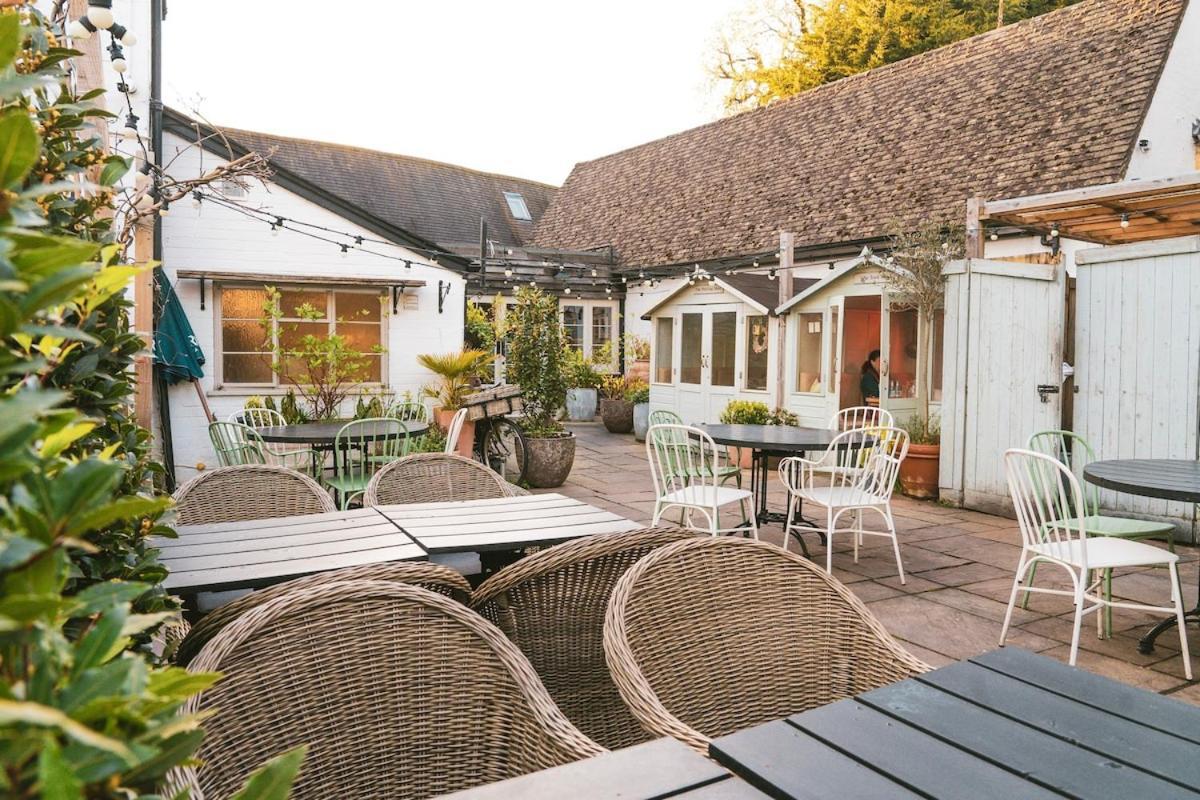 Appartamento The Prestbury Annexe Cheltenham Esterno foto